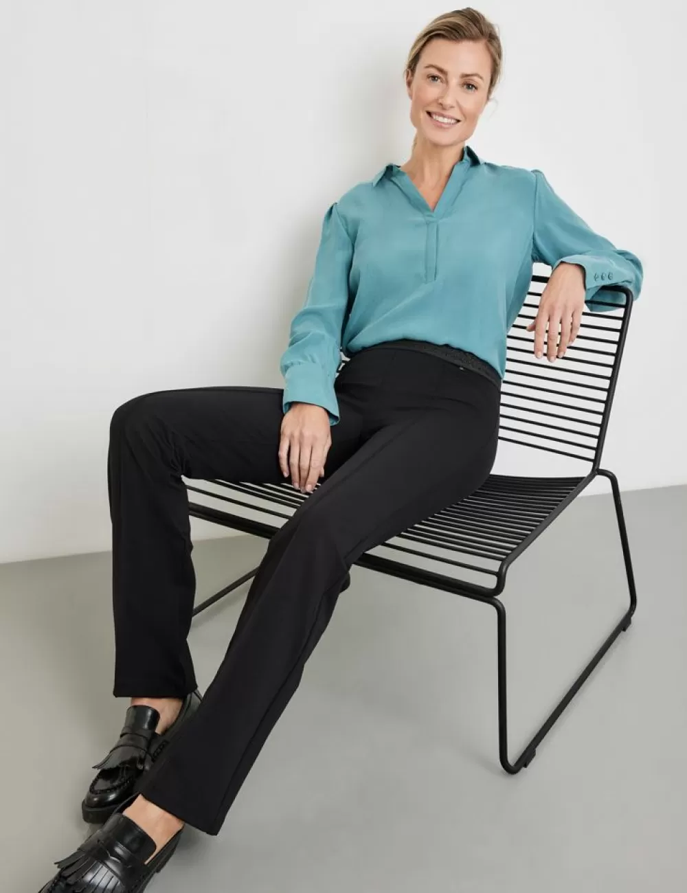 GERRY WEBER Elastyczne Spodnie Slim Fit Flared Z Elastycznym Pasem I Lureksem New